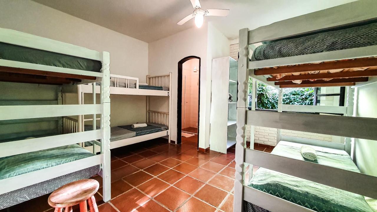 Casa Ka'A Hostel Ubatuba Habitación foto
